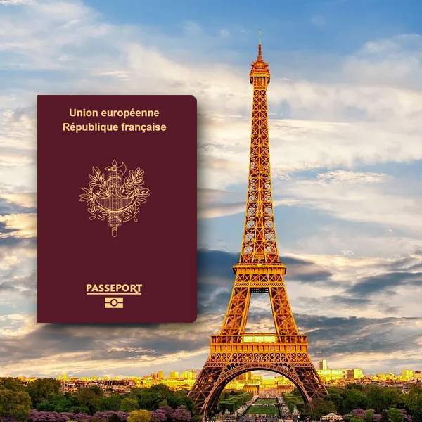 Need an ID photo for your official documents? Visit Photo Lab Rapido in Nice !